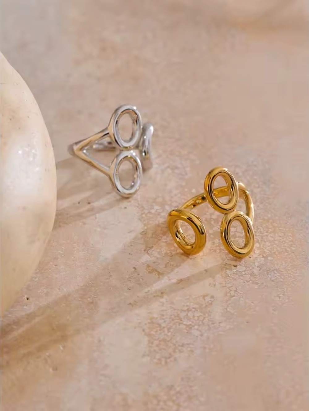 Gold color tone Triple Open Oval Statement Ring - Picture 2 of 9